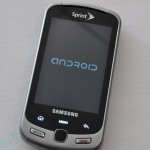 Samsung Moment unboxing 1
