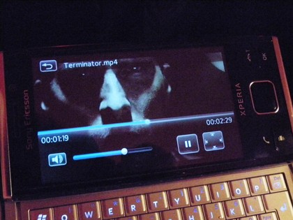 SE_Xperia_X2 SE_Xperia_X2