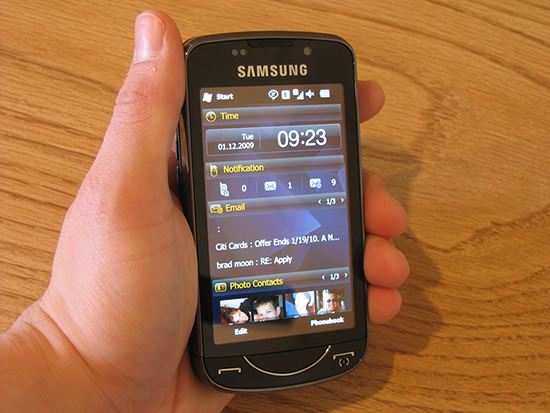 OmniaPro in hand OmniaPro in hand