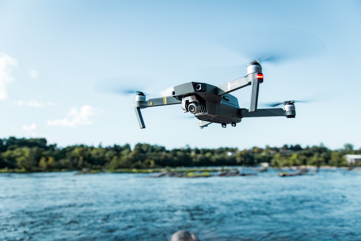 DJI Mini 4 Pro vs DJI Air 3S: Which DJI Drone Should You Buy?