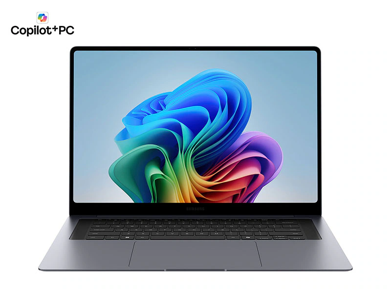 Samsung Galaxy Book6 vs MacBook Air M4: Which Ultrabook Should Students Actually Buy inline image