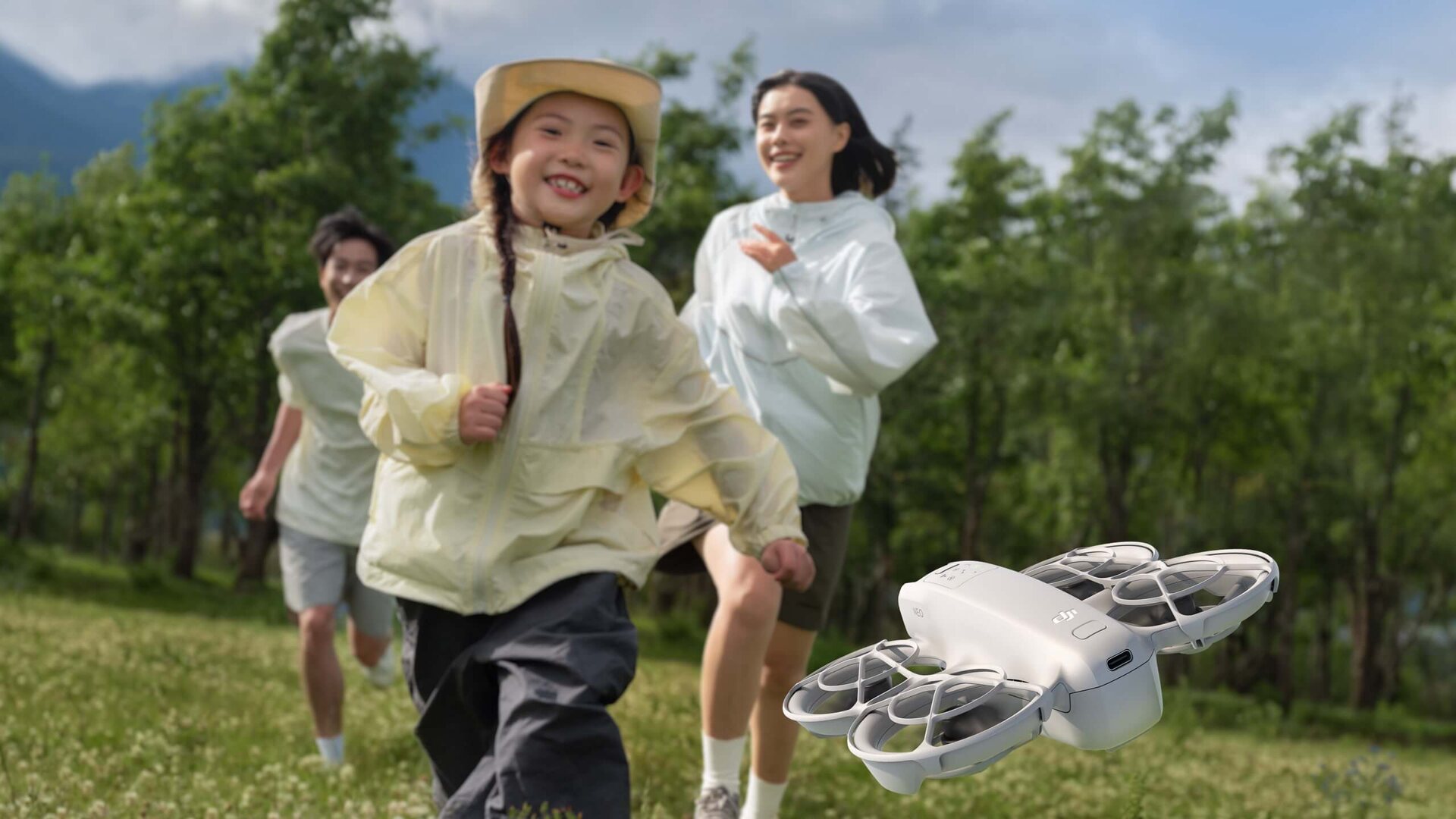 Best DJI vlogging camera UK DJI Neo