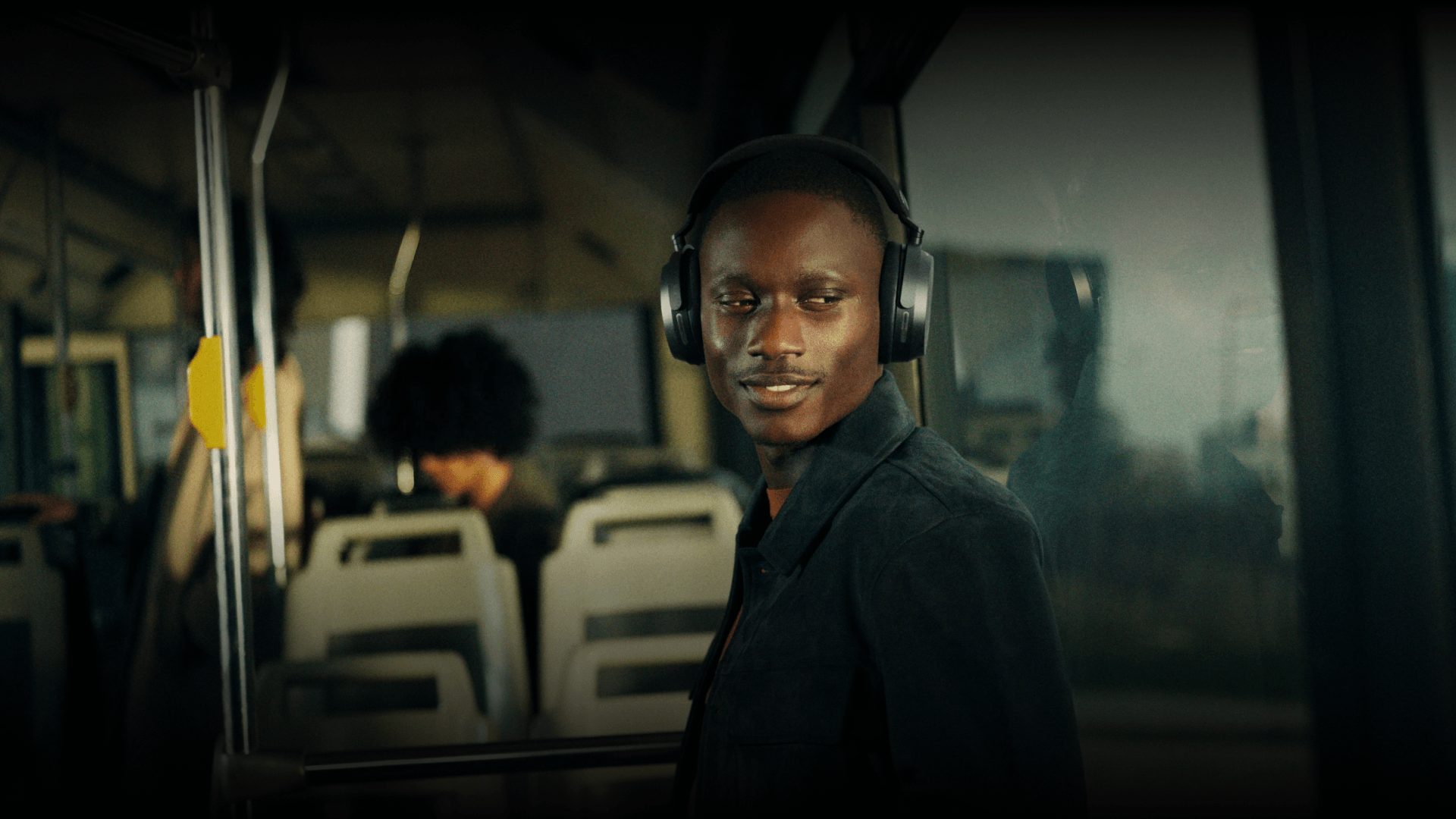 Sennheiser Momentum 5 Wireless 57-hour battery worn on a bus commute