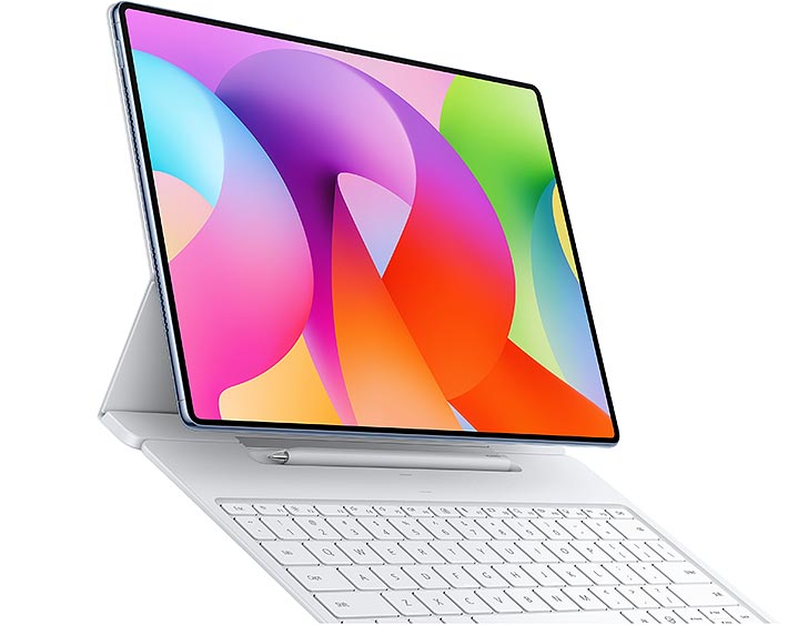 Huawei MatePad Pro Max 4.7mm ultra-thin chassis profile shown beside accessory keyboard