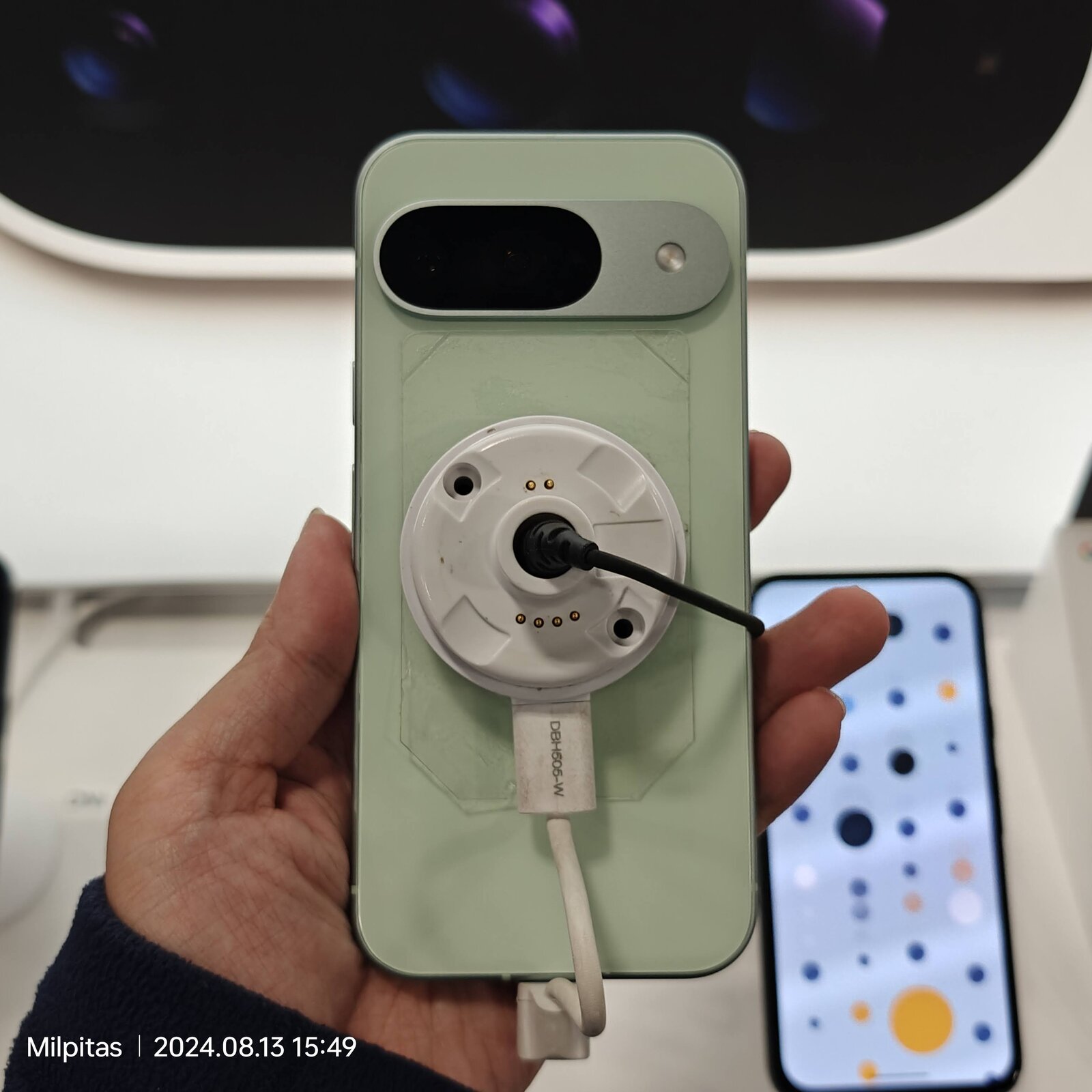 Google Pixel 9 phone used for Snapseed 4.0 Android photo editing
