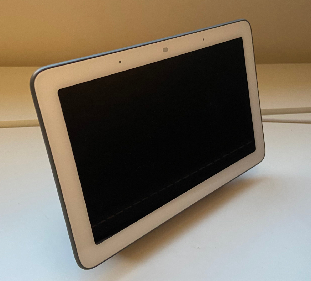 Google Nest Hub acting as a Thread border router for smart home