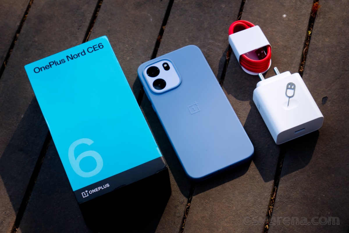 OnePlus Nord CE6 5G rear panel design with vertical camera island