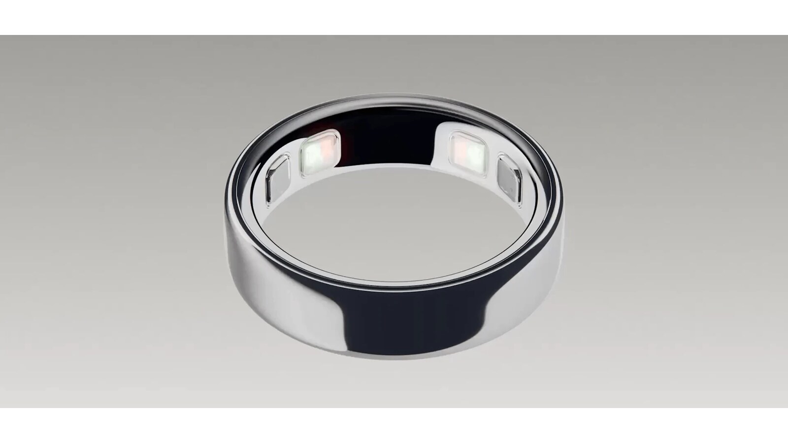 Oura Ring 5 UK ring and sensor detail