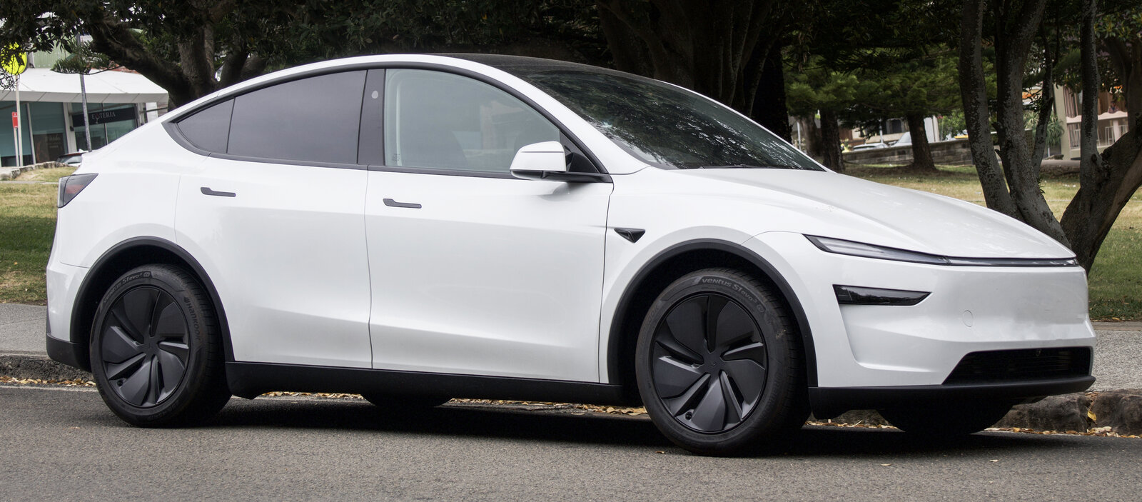 Tesla Model Y NHTSA NCAP ADAS test RWD front view 2025