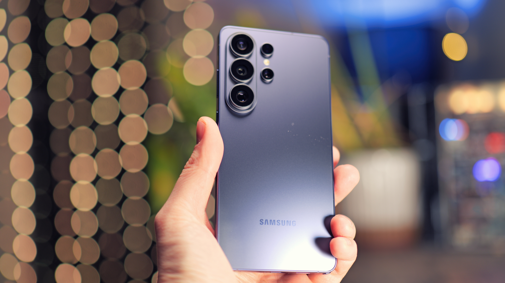 The Best Samsung Galaxy Phone to Buy in the UK in 2026 (and the One I'd Actually Pay For)