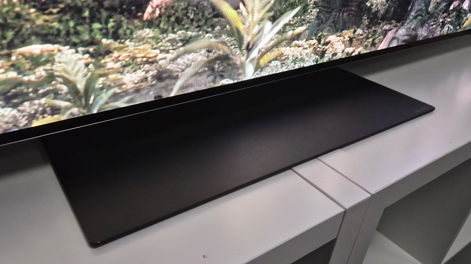 LG G6 OLED Review: The 4,500-Nit RGB Tandem Flagship Built for Bright-Room British Living Rooms