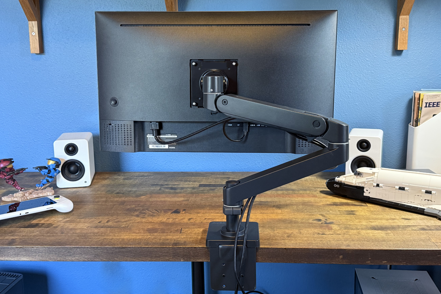 Best monitor arm and desk setup for UK creators 2026: ergonomic picks that last