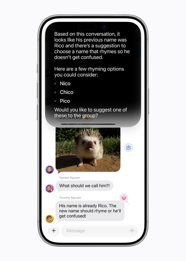 iPhone 17 Pro displays a Siri AI screen with a suggested reply in a Messages conversation, showing the on-screen awareness feature