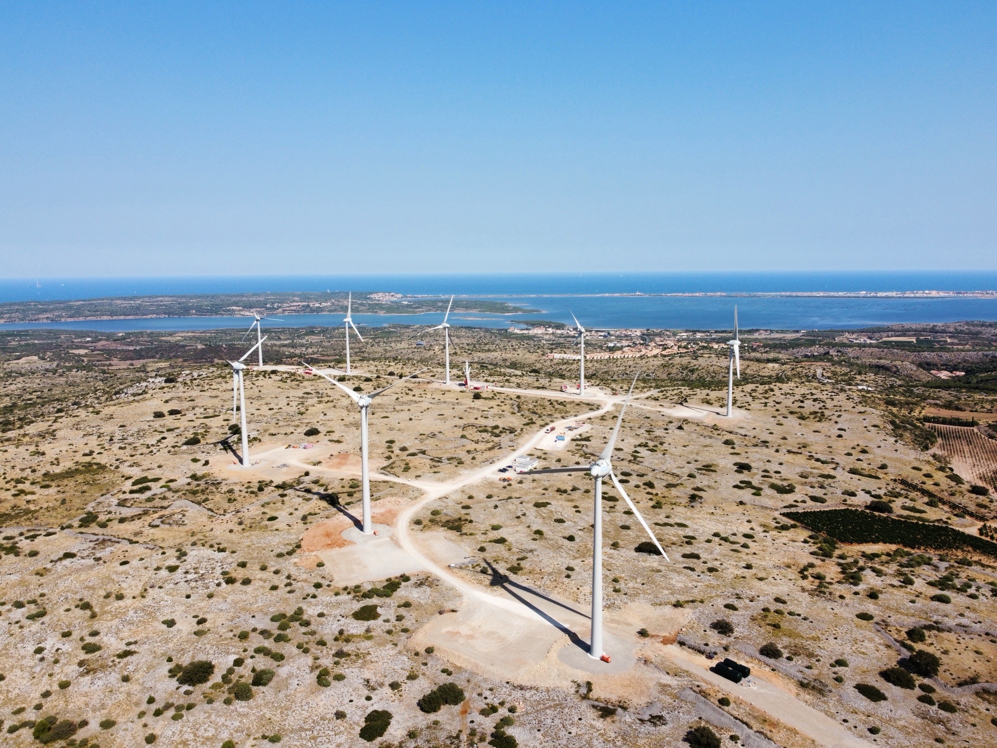 Microsoft sustainability data concept illustrating regional analytics and reporting