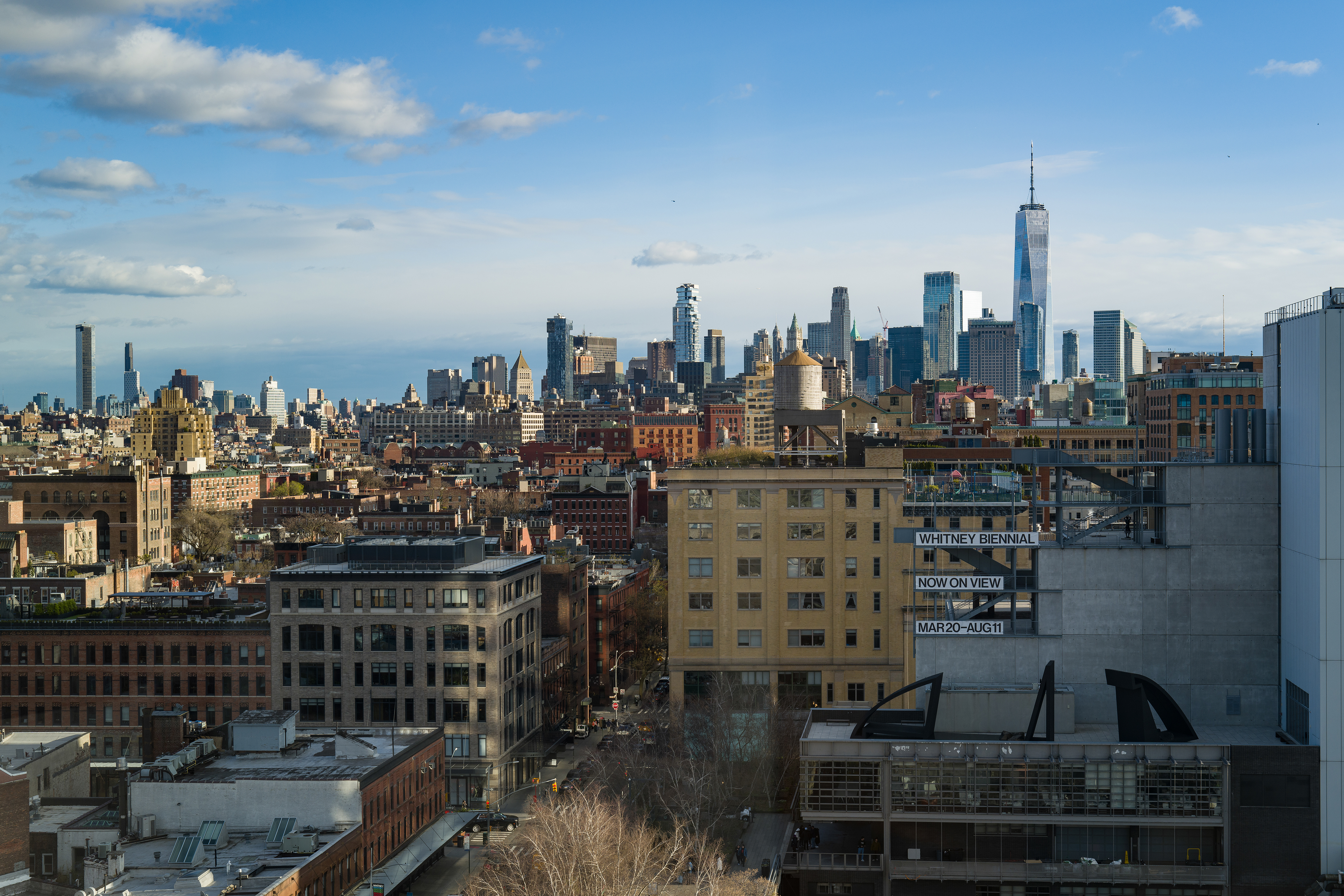 High-resolution New York skyline sample image captured on the Leica Q3 43 60-megapixel sensor