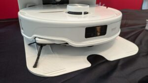 Roborock Qrevo Curv 2 Pro review: the threshold-climbing mid-flagship, tested on the spec that matters