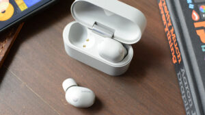 Best premium wireless earbuds UK 2026: Sony WF-1000XM6 vs Technics EAH-AZ100 and Bowers &